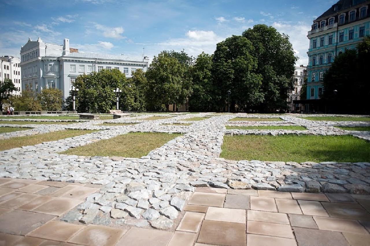 Podil Apart Near Poschtova Square History Center キエフ エクステリア 写真